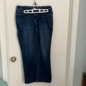Maurice’s jeans. 10 short.